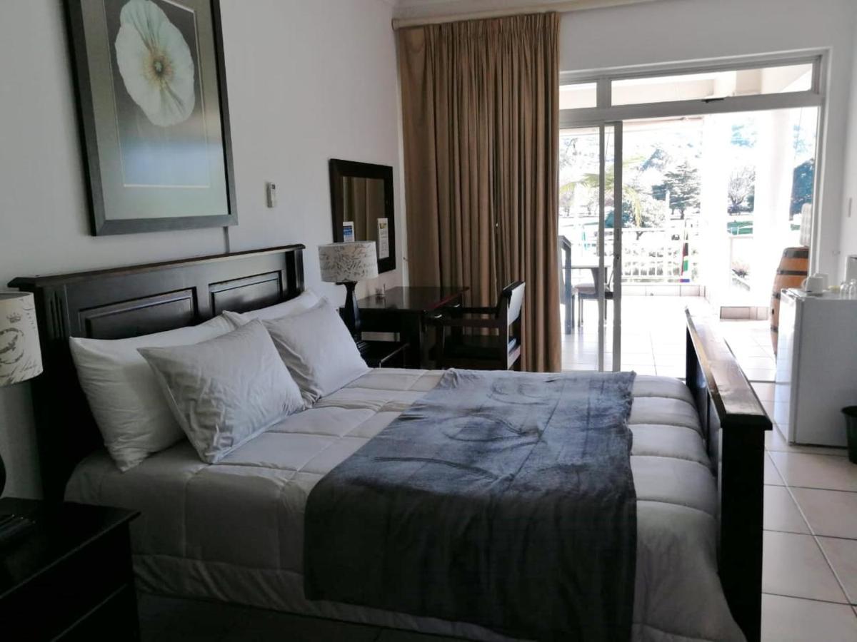 Sunset Boulevard Riverlodge Paarl Ngoại thất bức ảnh