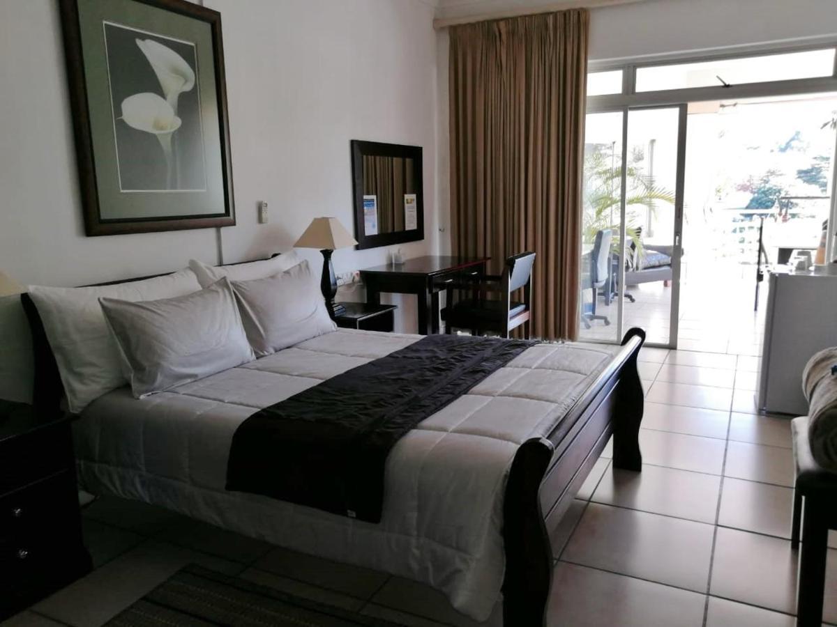 Sunset Boulevard Riverlodge Paarl Ngoại thất bức ảnh