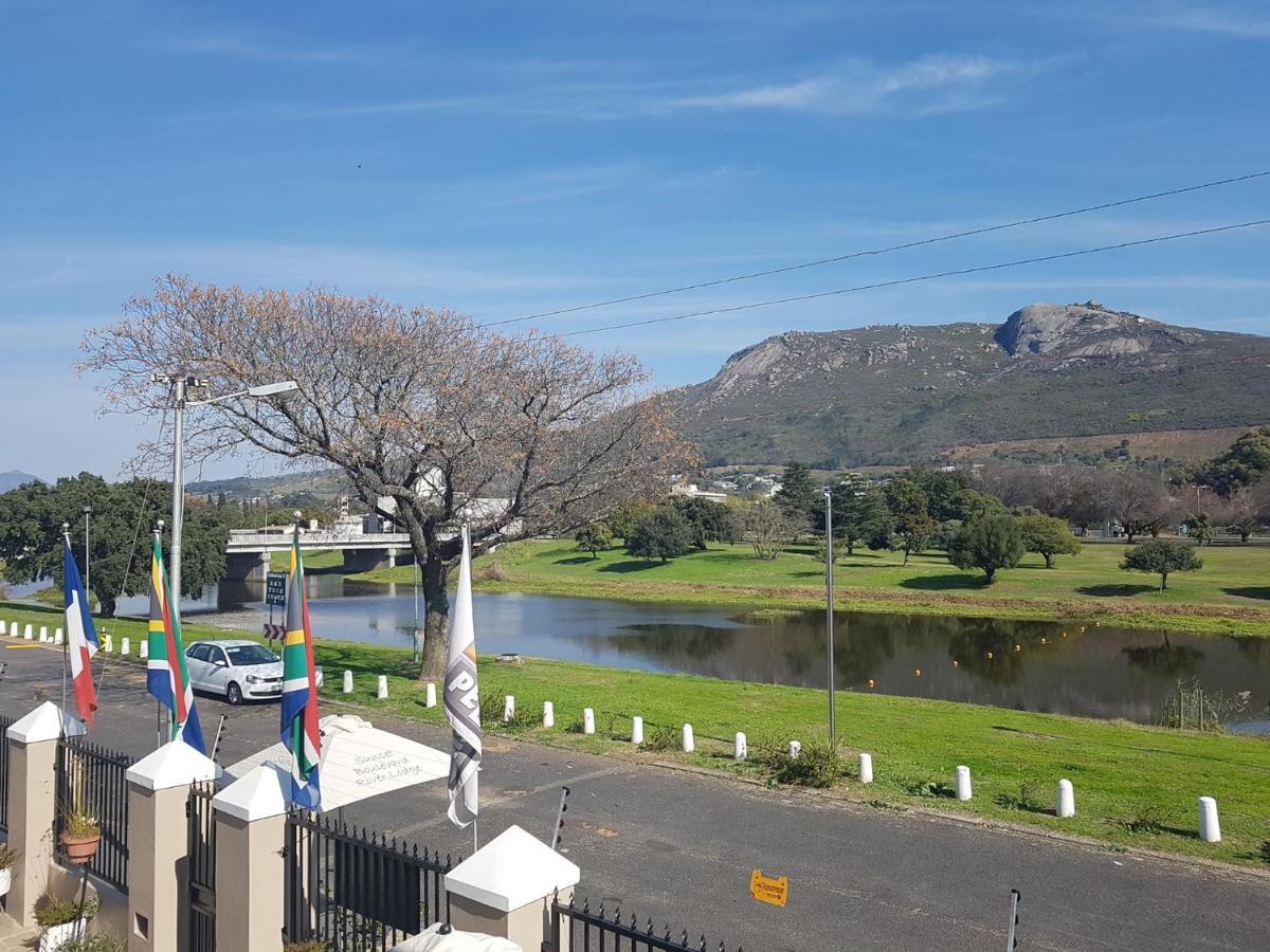 Sunset Boulevard Riverlodge Paarl Ngoại thất bức ảnh
